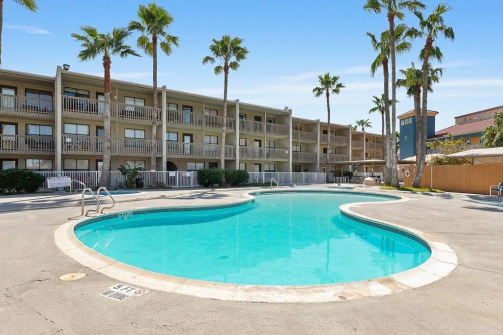 2 Bed 2 Bath Condo By Beach With Resort Pool South Padre Island Exterior photo